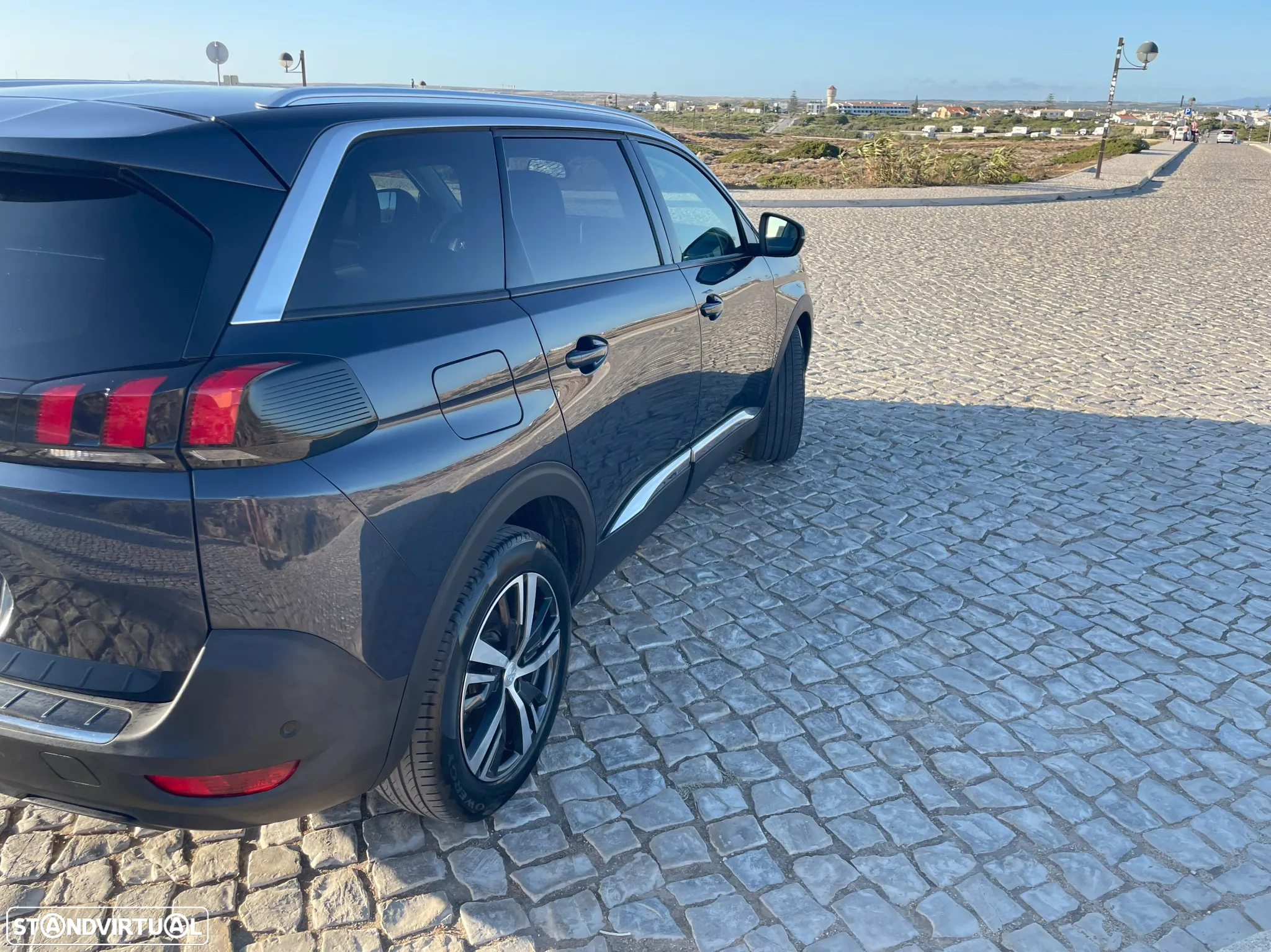 Peugeot 5008 1.2 PureTech Allure EAT6 - 9
