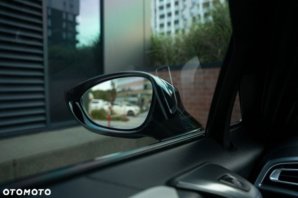 BMW i8 Standard - 32
