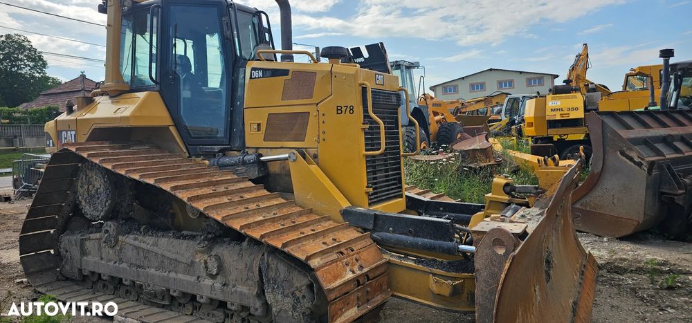 Caterpillar CAT D6N Buldozer - 5
