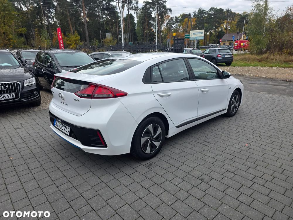 Hyundai IONIQ - 5
