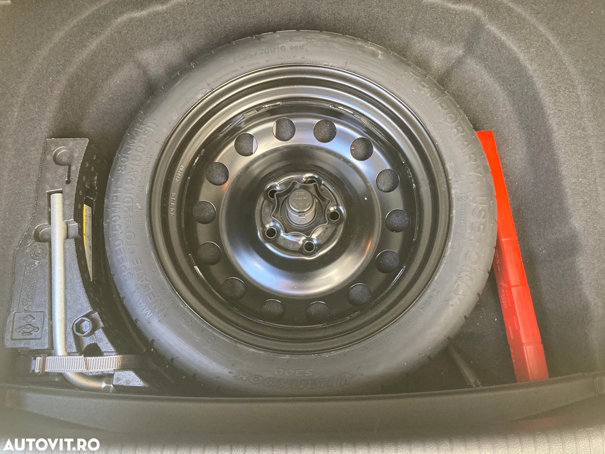 Volkswagen Golf - 10