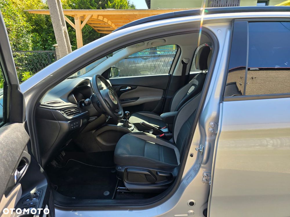 Fiat Tipo 1.4 T-Jet Lounge - 22