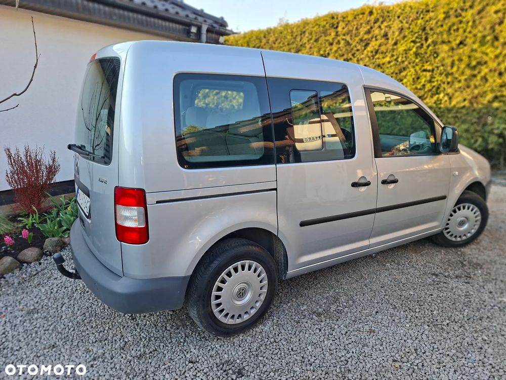 Volkswagen Caddy Mixt - 4