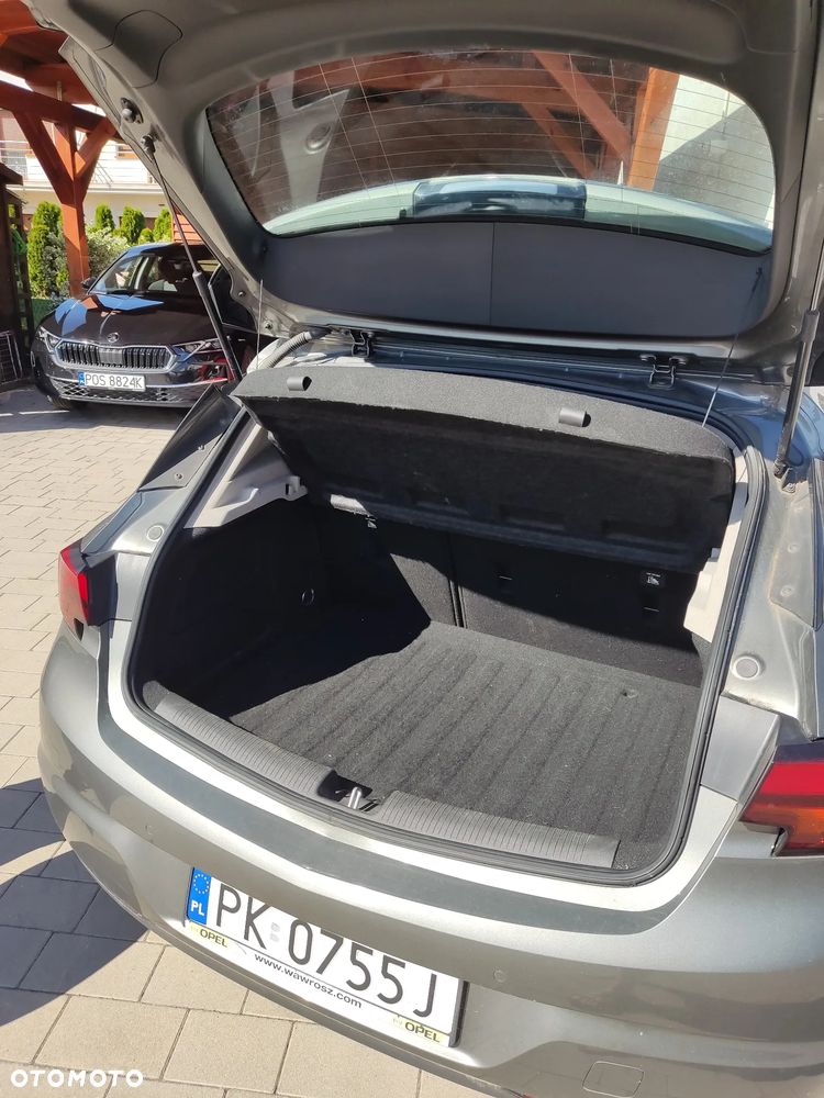 Opel Astra 1.4 T Enjoy - 10
