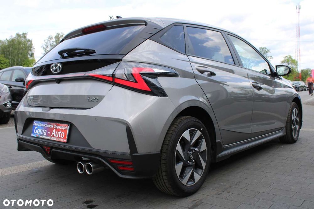 Hyundai i20 - 11