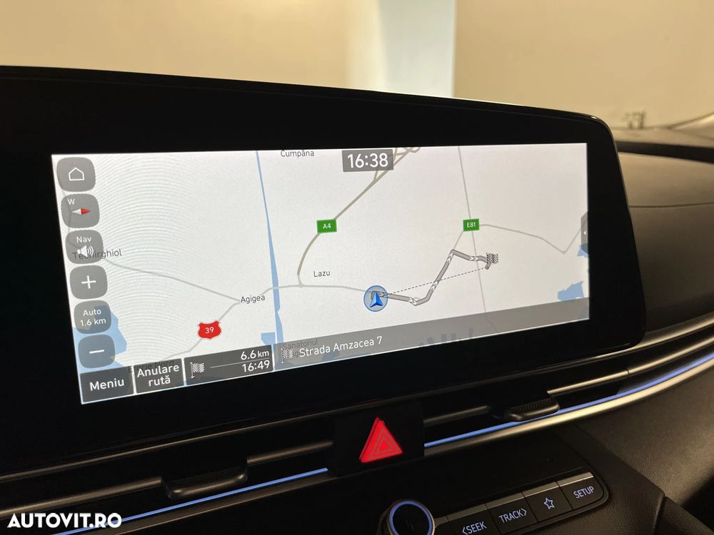 Hyundai Elantra - 19