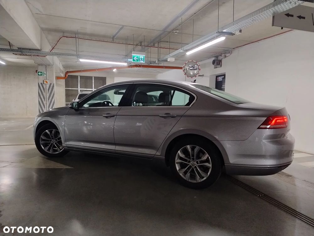 Volkswagen Passat 1.8 TSI BMT Comfortline - 8