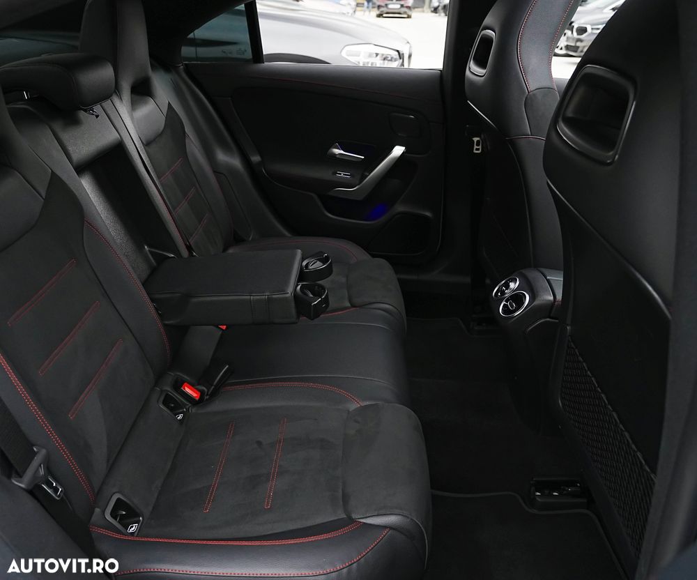 Mercedes-Benz CLA 250 e 8G-DCT AMG Line - 20
