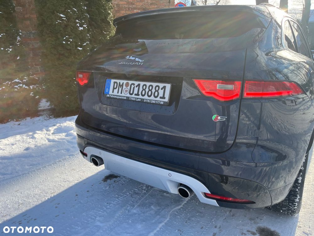 Jaguar F-Pace - 14