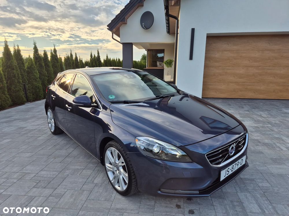 Volvo V40 - 1