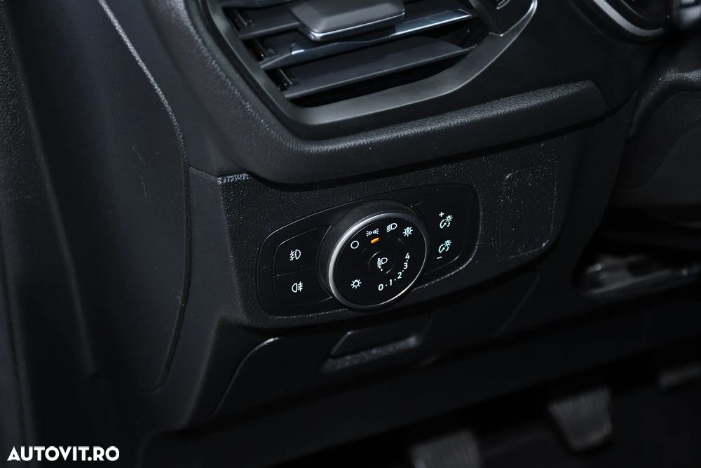 Ford Focus 1.5 EcoBlue Connected - 31