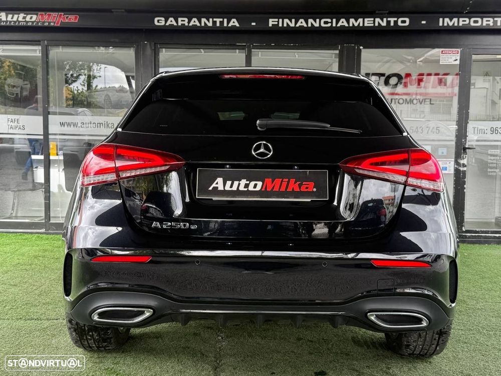 Mercedes-Benz A 250 e 8G-DCT AMG Line - 15