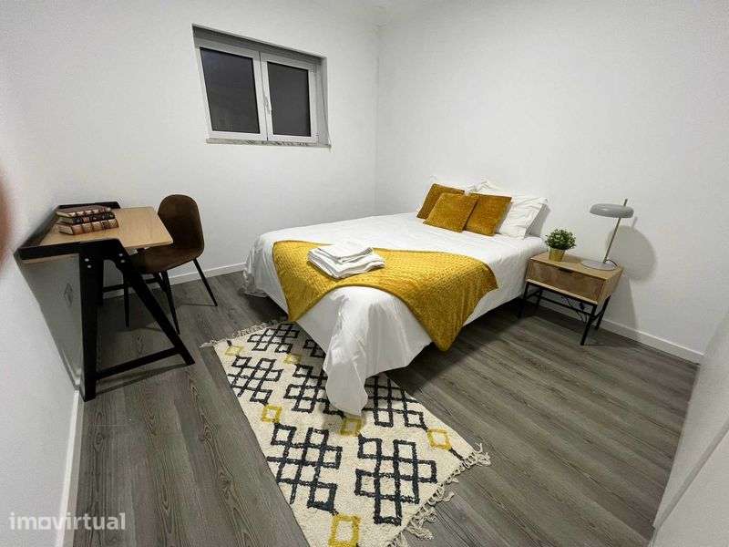 Arrendo apartamento c/3 quartos e 2 casas de banho no 3ºandar- Coimbra - Grande imagem: 2/12