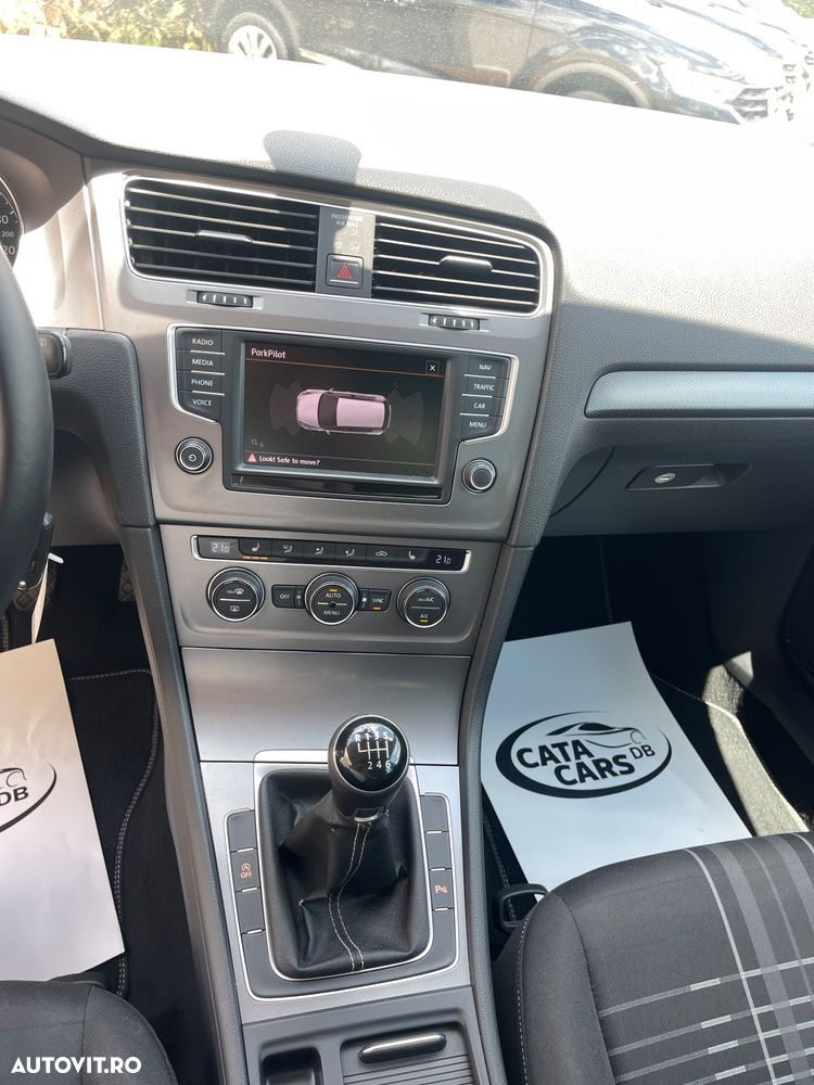 Volkswagen Golf 1.2 TSI BlueMotion Technology Lounge - 33
