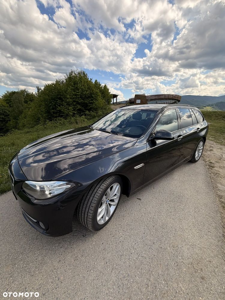 BMW Seria 5 520d xDrive - 4