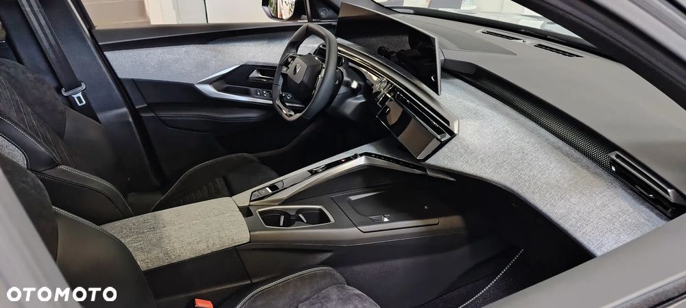 Peugeot 3008 225 e-DSC7 GT - 6