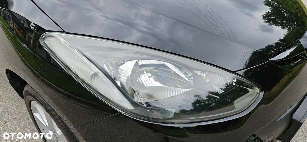 Mazda 2 - 9