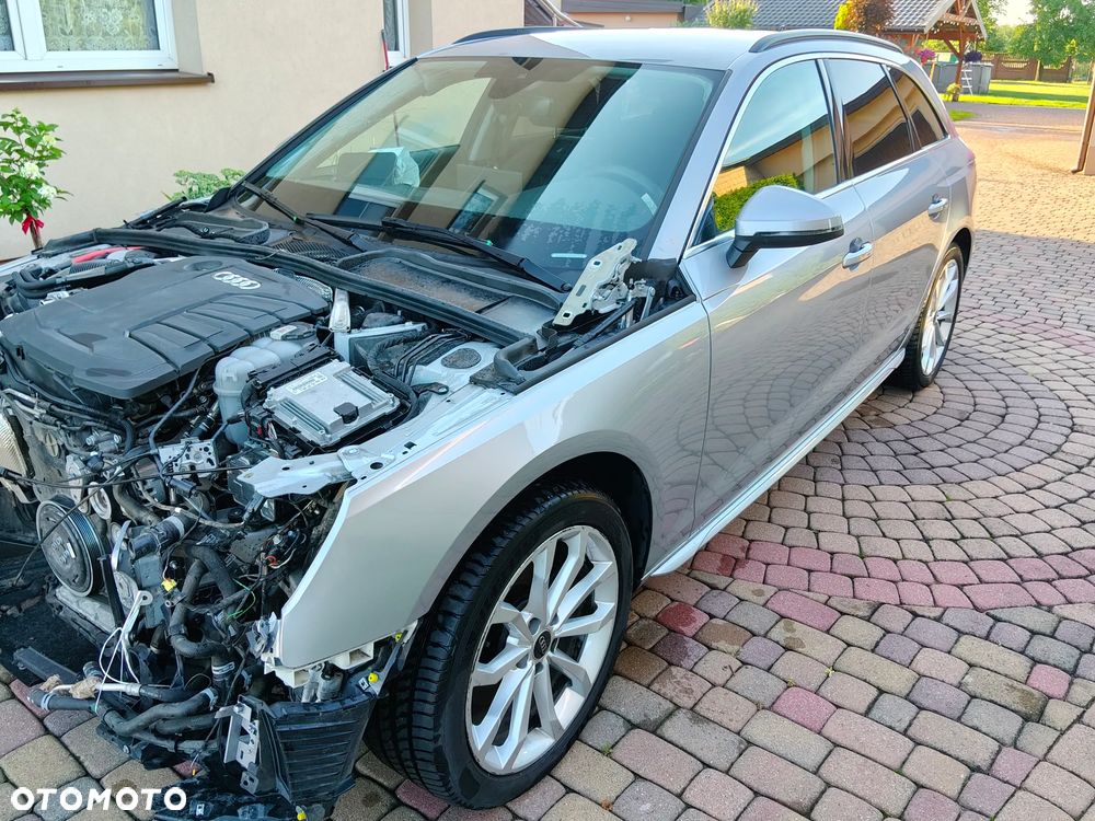 Audi A4 Avant 35 TDI mHEV S Line S tronic - 5