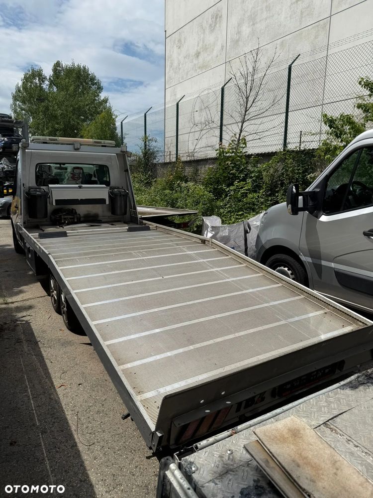 Nissan Nv400 - 4