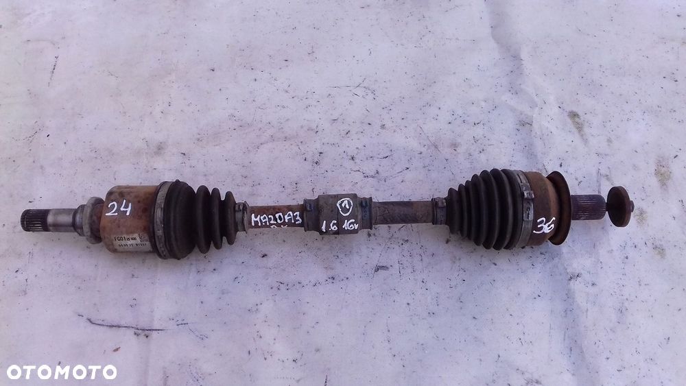 PÓŁOŚ LEWA KRÓTKA FG0125600 MAZDA 3 BK 1.6 16V 03- - 1