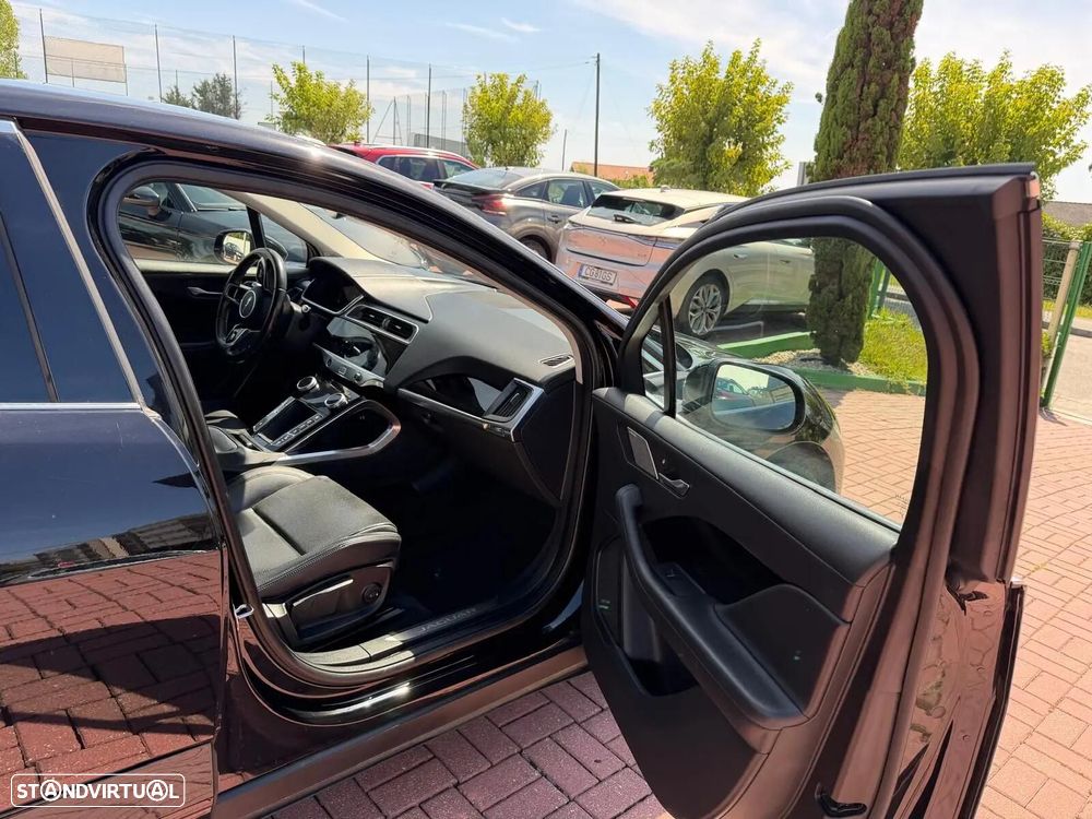 Jaguar I-Pace - 26