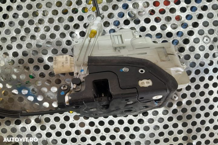 Broasca usa fata dreapta 8J1837016A 8J1837016A Audi A4 B8/8K [2007 - - 4
