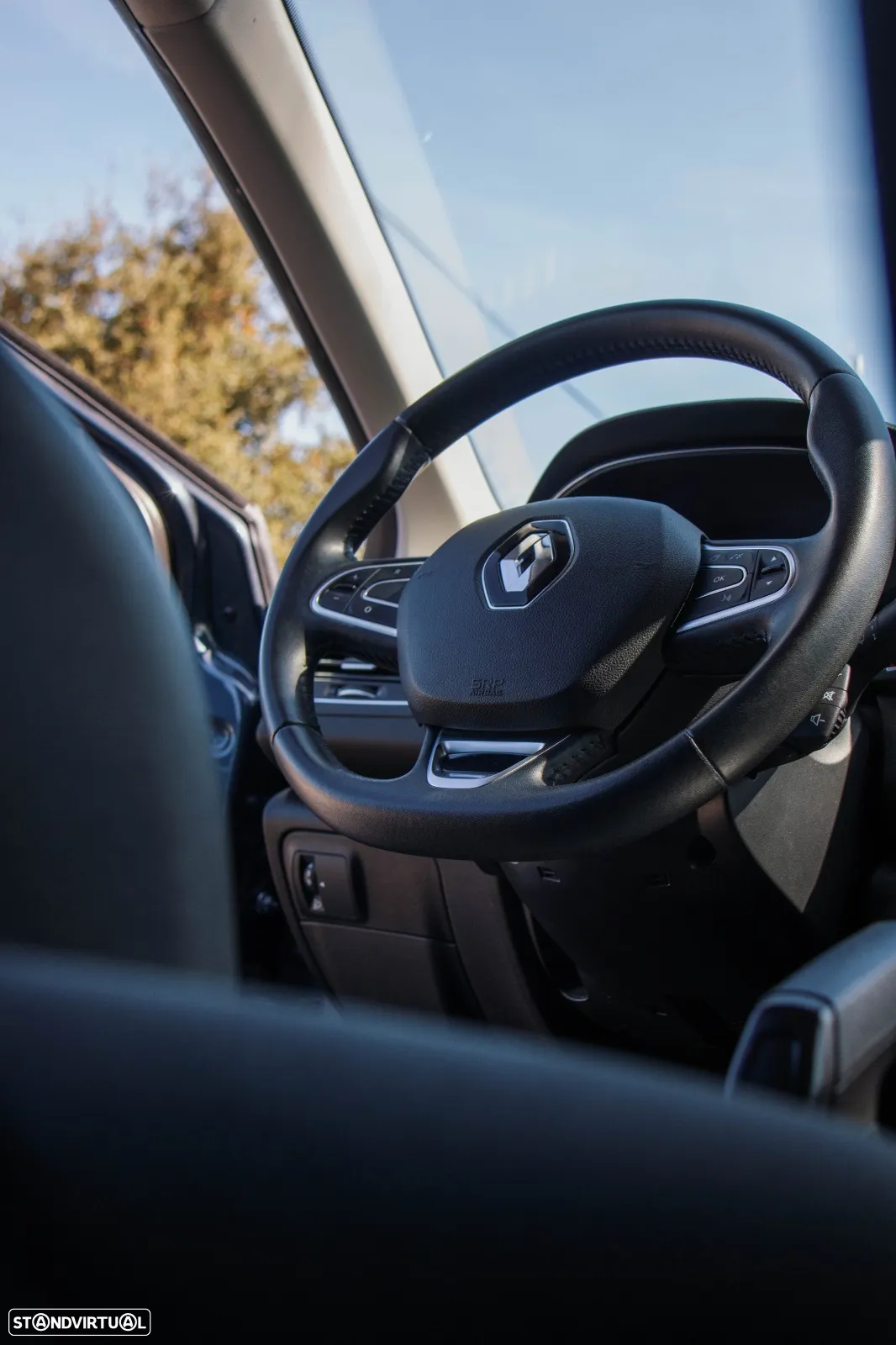 Renault Mégane 1.5 Blue dCi Limited - 4