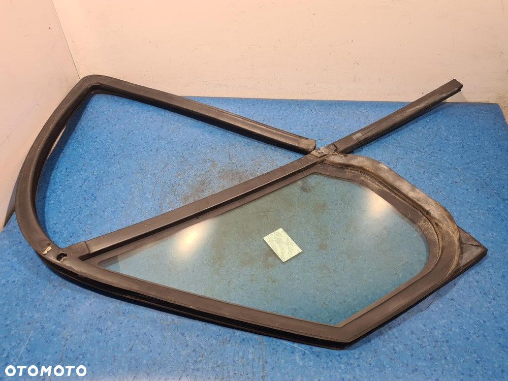 FORD TRANSIT CONNECT MK1 SZYBA DRZWI PRZÓD PRAWA MAŁA - 3