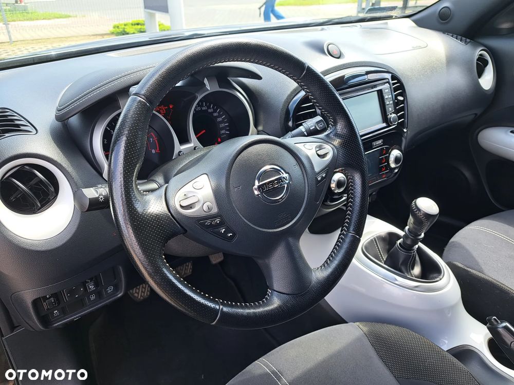 Nissan Juke 1.2 DIG-T N-Connecta EU6 - 10