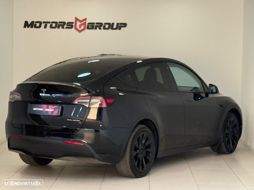 Tesla Model Y Long Range Tração Integral - 22