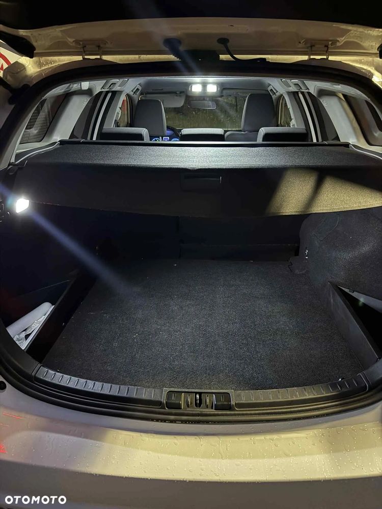 Toyota Auris 1.4 D-4D Premium - 28