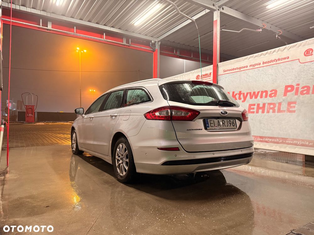 Ford Mondeo 2.0 TDCi Titanium - 4