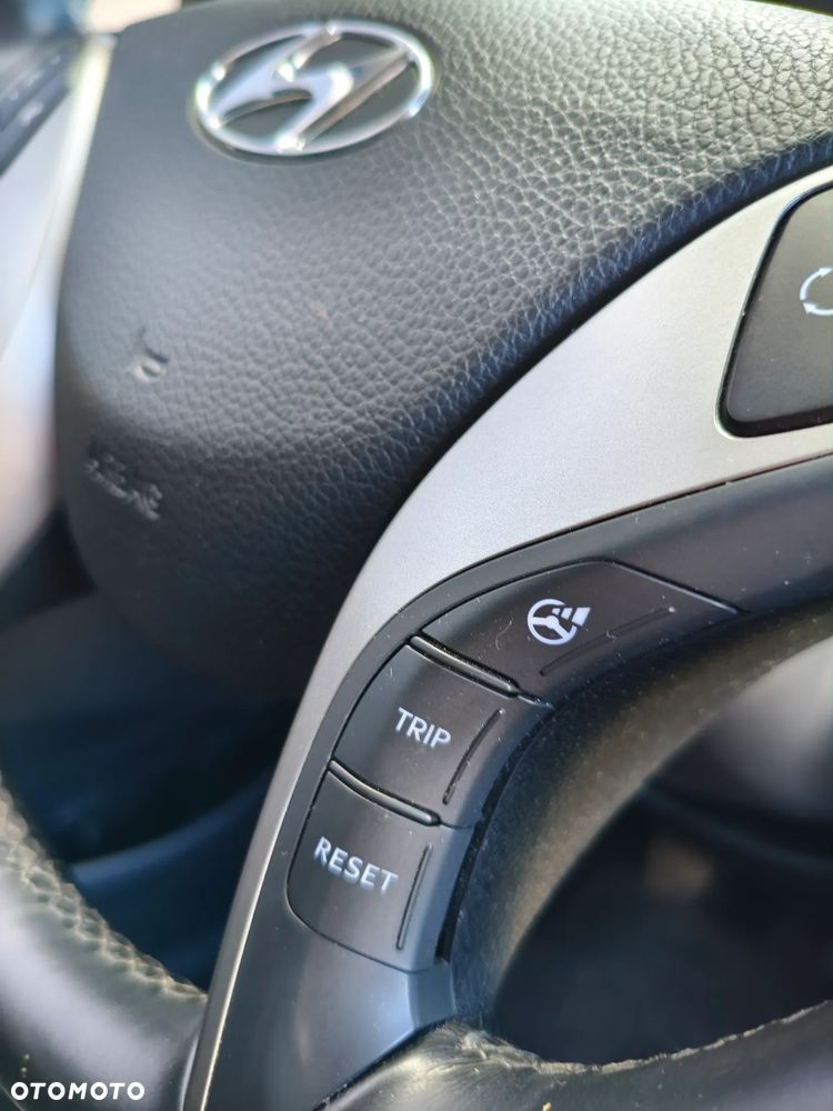 Hyundai i30 1.6 CRDI Trend - 15