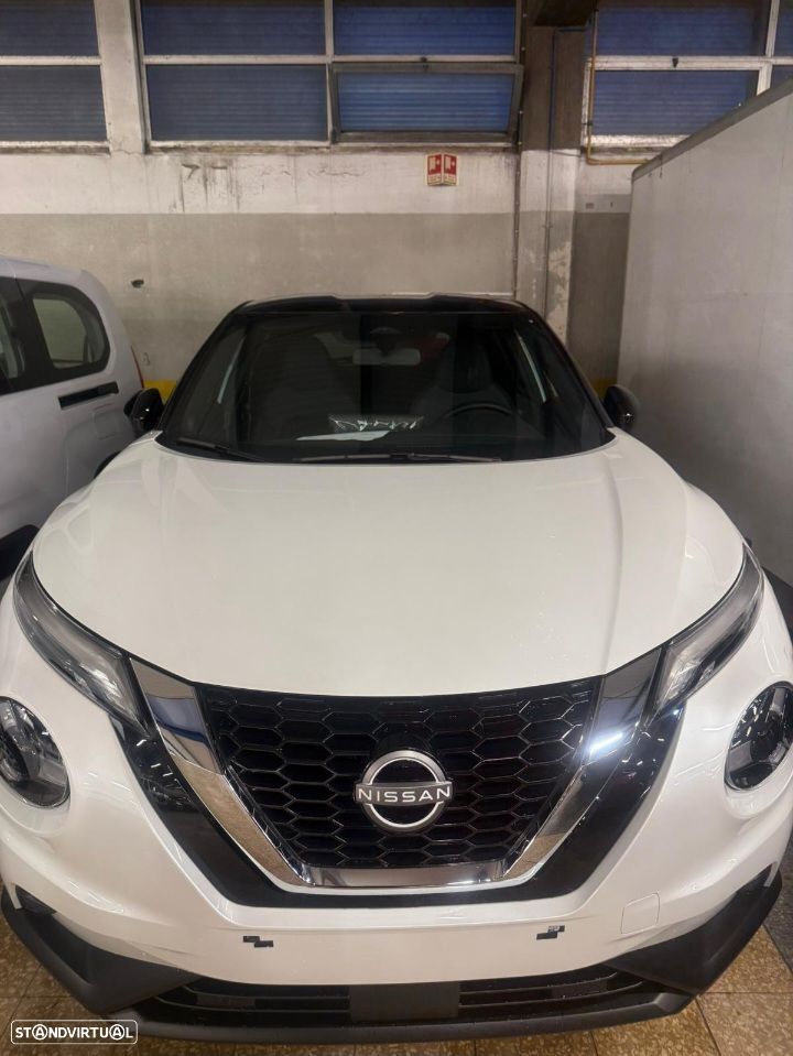 Nissan Juke 1.0 DIG-T N-Connecta - 1