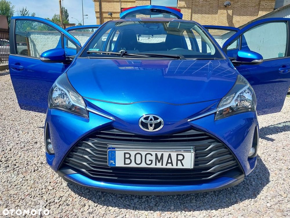 Toyota Yaris 1.5 Premium - 10
