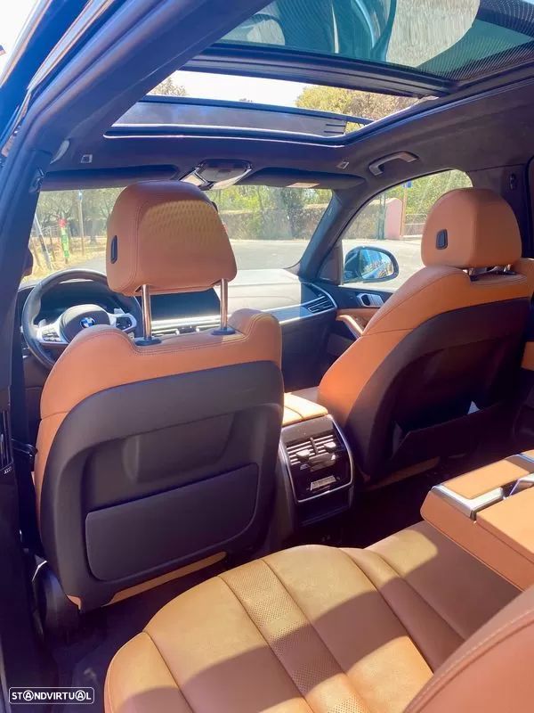 BMW X7 40 d xDrive Pack M - 38