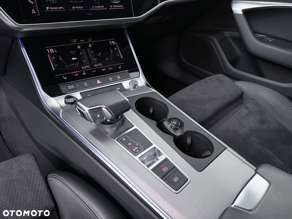 Audi A6 Avant 55 TFSI e quattro S tronic sport - 33