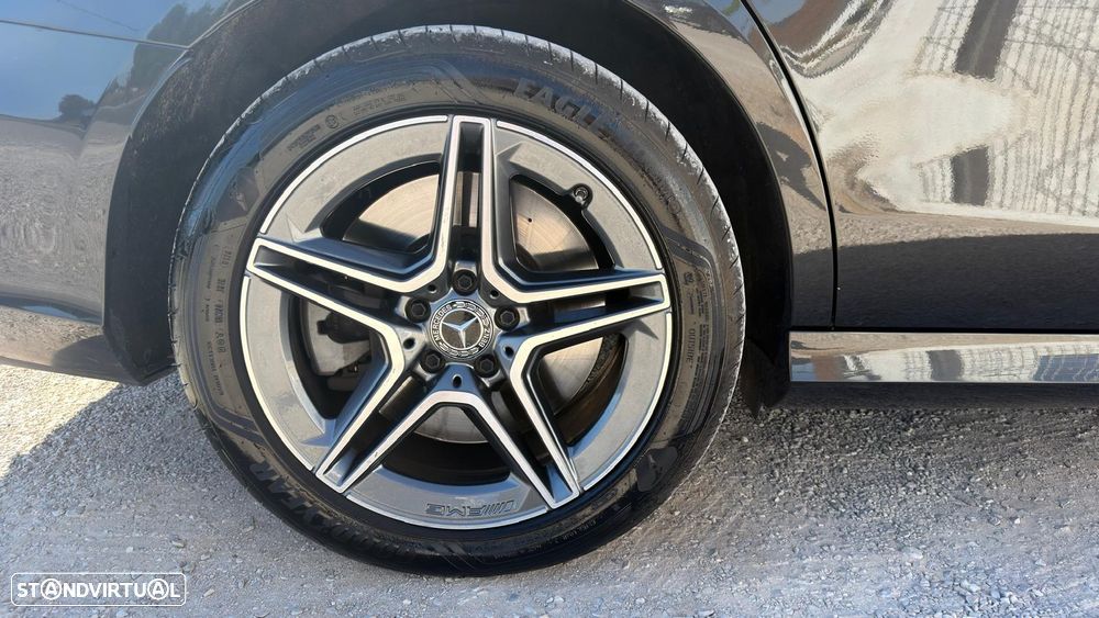 Mercedes-Benz E 300 de AMG Line 4Matic - 6