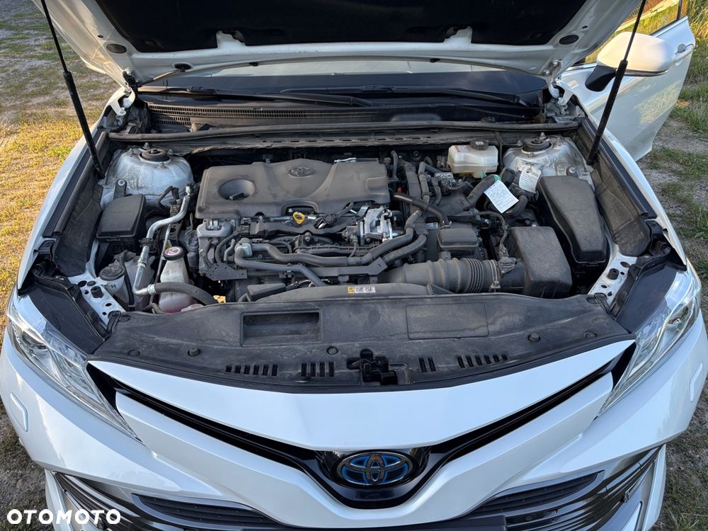 Toyota Camry 2.5 Hybrid Executive CVT - 14