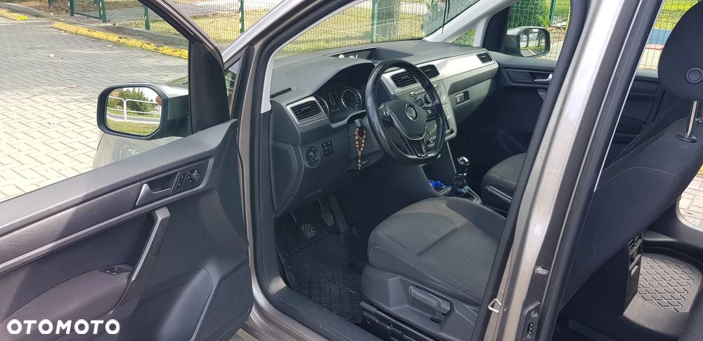 Volkswagen Caddy 2.0 TDI Highline - 17