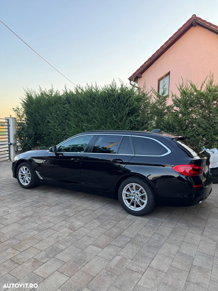 BMW Seria 5 520d xDrive AT - 4