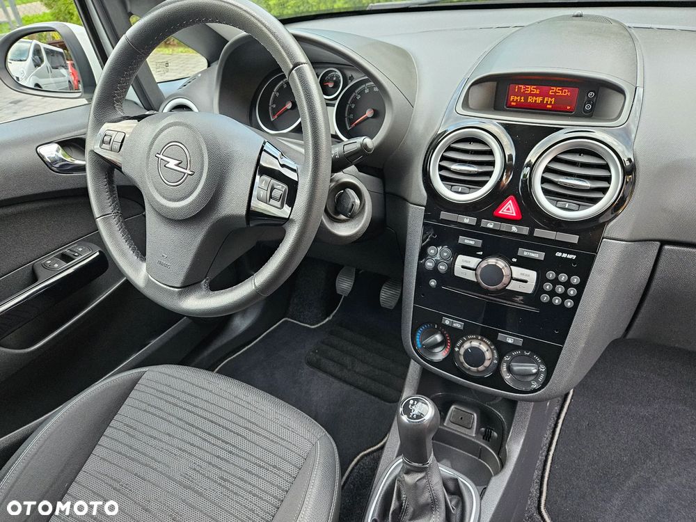 Opel Corsa 1.2 16V Energy - 19