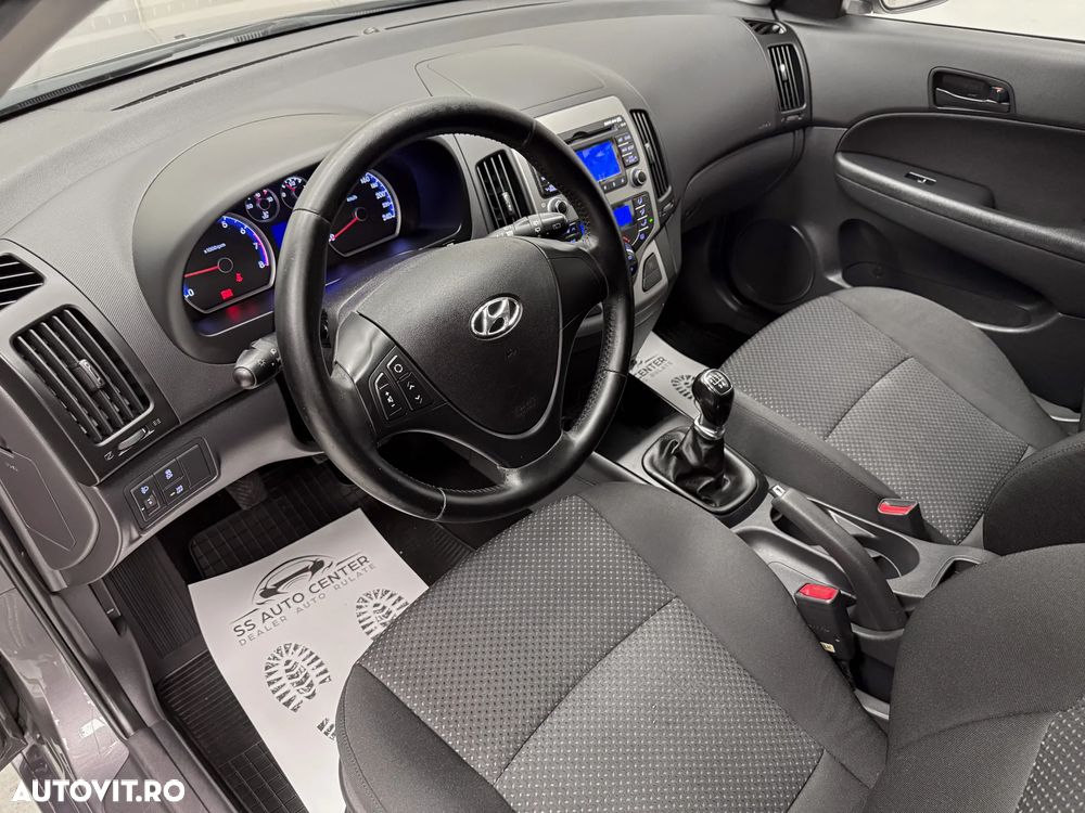 Hyundai i30 CW 1.4 GL Classic - 20