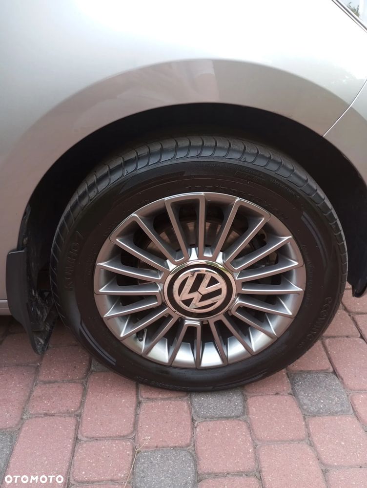 Volkswagen up! cheer - 26