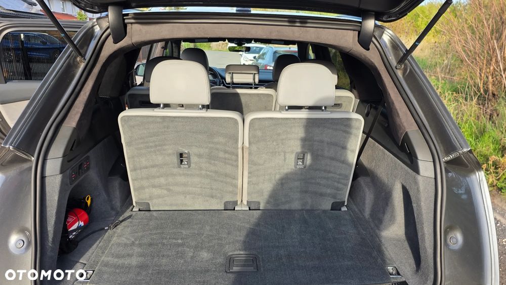 Audi Q7 3.0 TFSI Quattro Tiptronic - 16