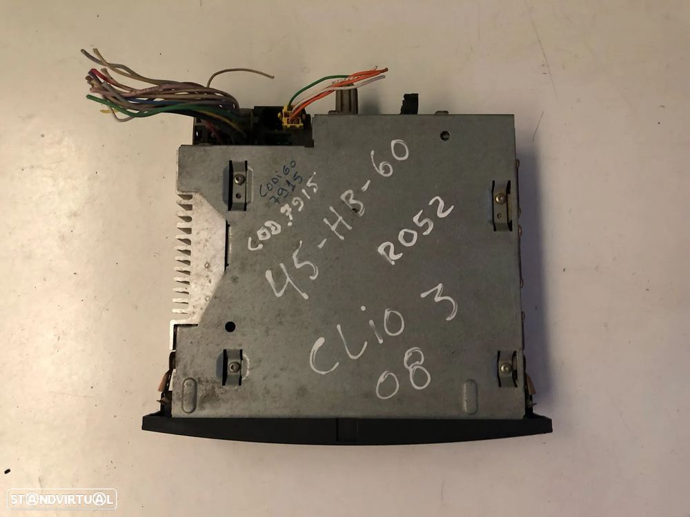 RENAULT CLIO III 3 AUTO RÁDIO - R052 - 2