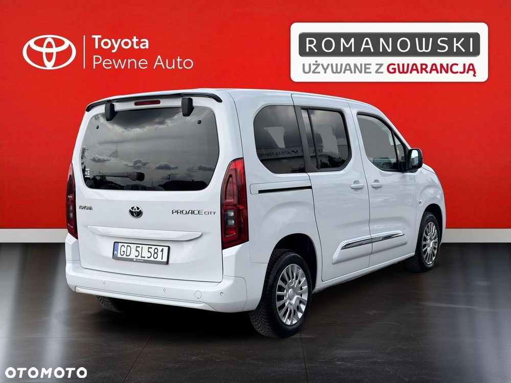 Toyota Proace City Verso 2023 photo 2