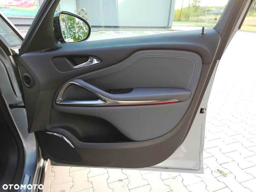 Opel Zafira 2.0 CDTI Cosmo - 27