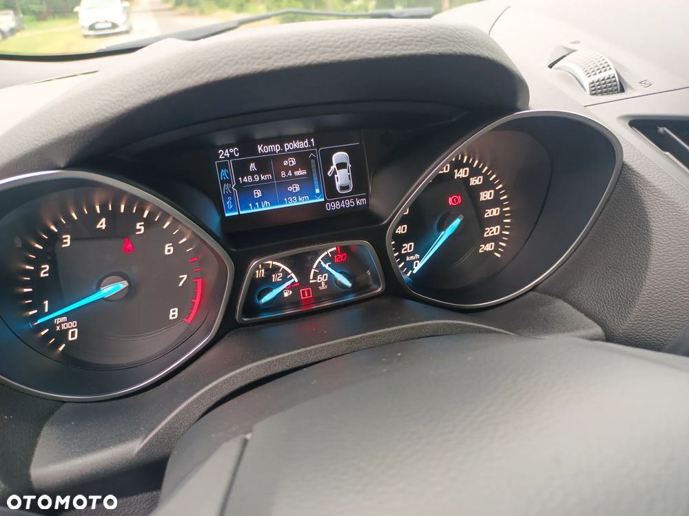 Ford Kuga - 11