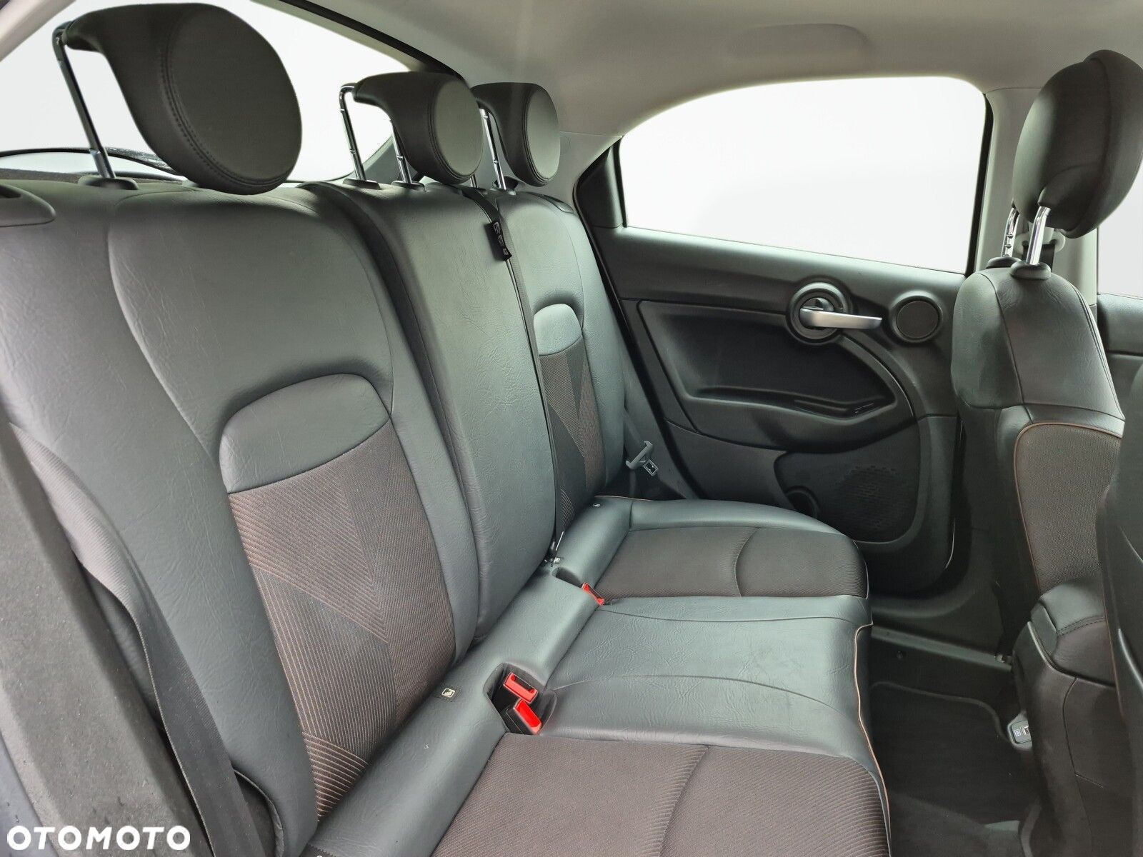 Fiat 500X 1.3 Lounge DCT - 25